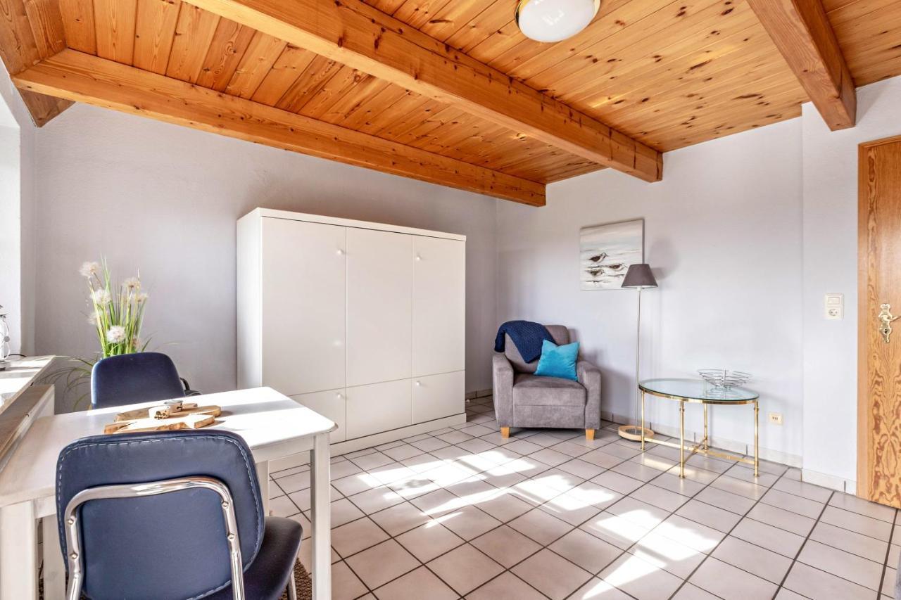 Schipp Landen Lisa Appartement Husum  Buitenkant foto